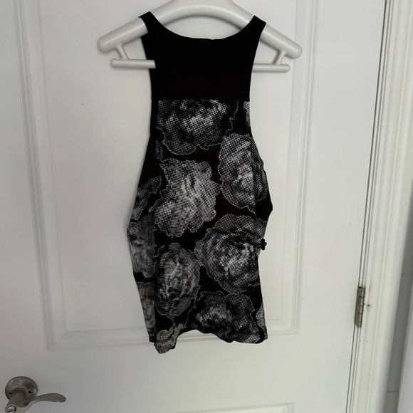 adidas by Stella McCartney Run Adizero Tank in Black size S - Picture 11 of 12